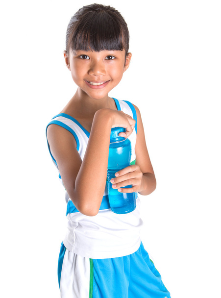Giovane ragazza con bottiglia d'acqua
 - Foto, immagini