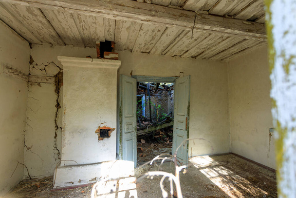 case abbandonate nella zona di esclusione, zona di Chernobyl - Foto, immagini