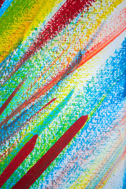 Muitas linhas multicoloridas diferentes são caoticamente desenhadas com escova - Foto, Imagem