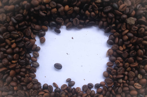 Ця фотографія є фотографією кавової боби Робуста, типової для Пекалонґана, Центральна Ява, Індонезія..  - Фото, зображення