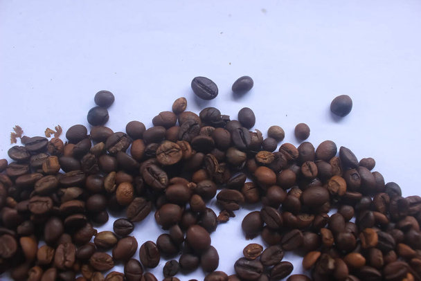 Cette photo est une photo de Robusta grain de café typique de Pekalongan, Java central, Indonésie.  - Photo, image