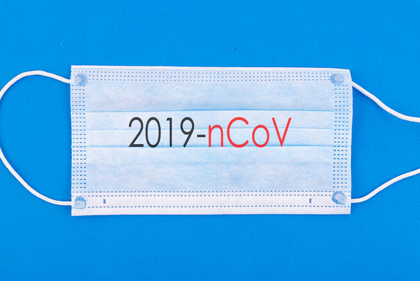 Novel coronavirus - 2019-nCoV. The inscription medical protective mask Coronavirus. Chinese coronavirus outbreak. MERS-Cov middle East respiratory syndrome coronavirus. - Foto, imagen