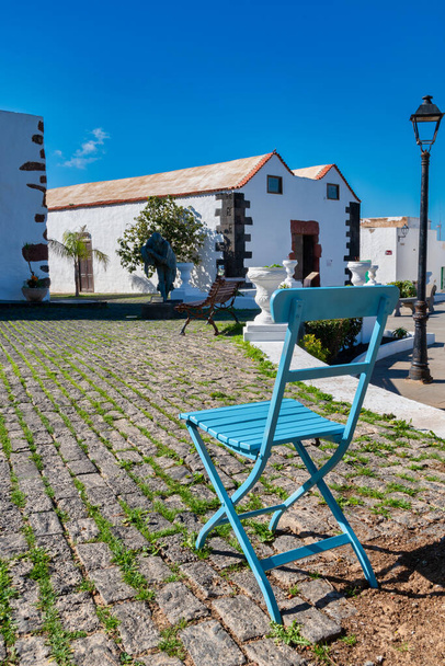Lanzarote, Spanyolország, 2021 január 20: Teguise város látképe Lanzarote szigetén, Spanyolország - Fotó, kép
