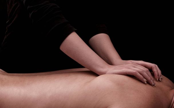 man having a back massage - Фото, изображение