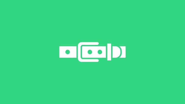 Biały skórzany pas z zapiętą na guzik stalową ikoną na zielonym tle. 4K Animacja graficzna ruchu wideo - Materiał filmowy, wideo