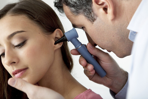 EAR NOSE & amp; THROAT, WOMAN
 - Фото, изображение