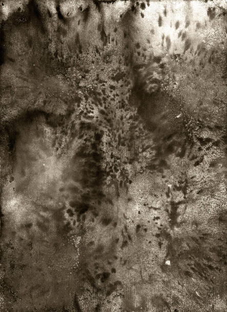 Υπόβαθρο, υφή ακουαρέλας Γκρι φόντο ακουαρέλα, σκούρες κηλίδες σε ένα φύλλο χαρτί - Φωτογραφία, εικόνα
