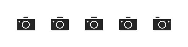 Kamera ikonok beállítva. Fotókamera ikonok. Kamera szimbólum a webhely design, logó, alkalmazás, UI. Vektorillusztráció - Vektor, kép