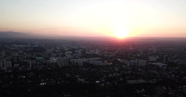 Red sunset over the city of Almaty. - Footage, Video