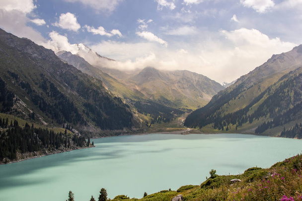 Spectacular scenic on Big Almaty Lake ,Tien-Shan Mountains in Almaty region of Kazakhstan - Φωτογραφία, εικόνα