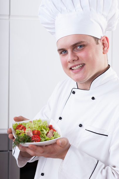 Male chef holding salad - Photo, Image