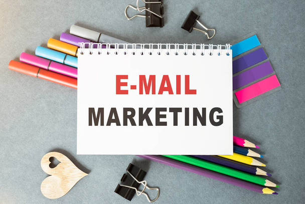 E-mail Marketing concept on notebook with envelopes and laptop - Foto, immagini