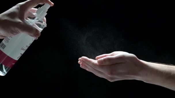 covid 19 manos limpiadoras con gel de alcohol - Metraje, vídeo