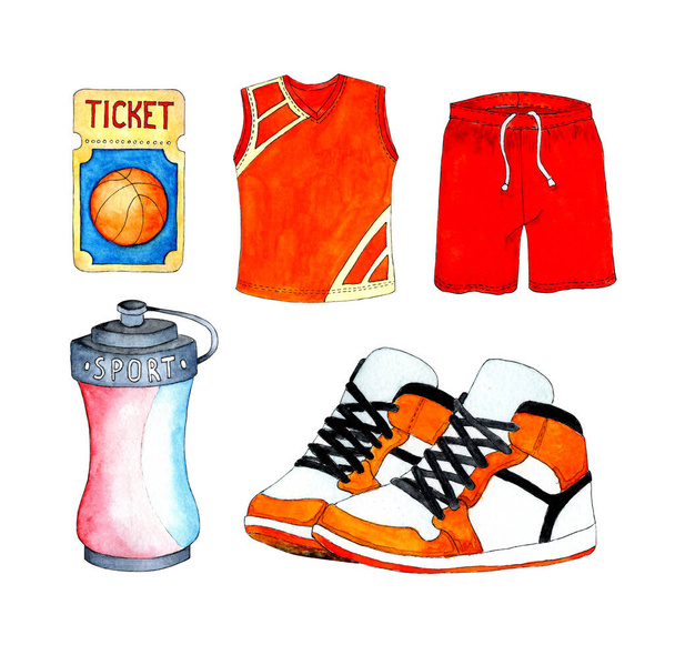 Kosárlabda akvarell készlet. Rövidnadrág, póló, egyenruha, edzőcipő és egy sportvizes palack. Sport kosárlabda szimbólum és kiegészítők. Fehér alapon elszigetelve. - Fotó, kép