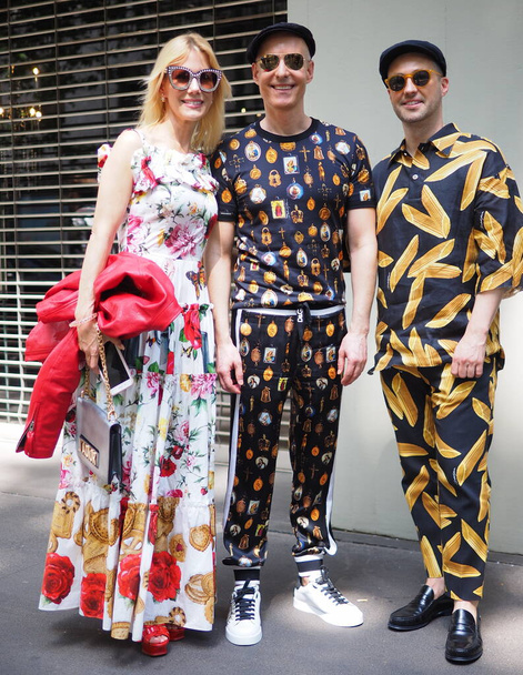 Fashion blogger street style outfits before Dolce & Gabbana fashion show during Milano Fashion Week man collections 2019/2020 - Valokuva, kuva