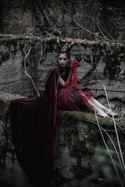 Dark fairy in the forest - Foto, Imagen