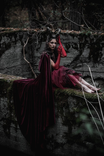 Dark fairy in the forest - Foto, Imagen