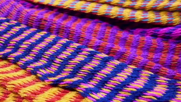 Mnohobarevný pletený povrch textury pro abstraktní pozadí - Záběry, video