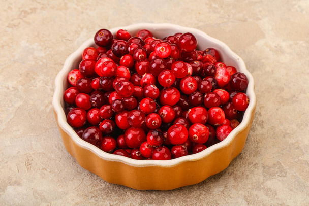Cranberry orgânico doce e saboroso na tigela - Foto, Imagem
