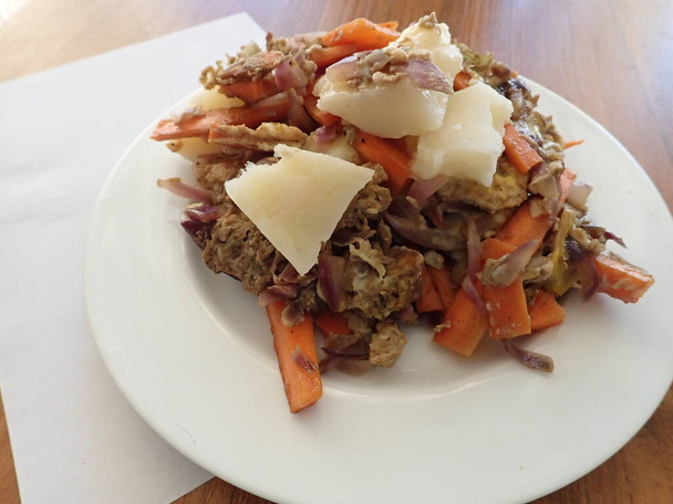 salada de legumes quente caseira fresca e saudável cheia de vitaminas - Foto, Imagem