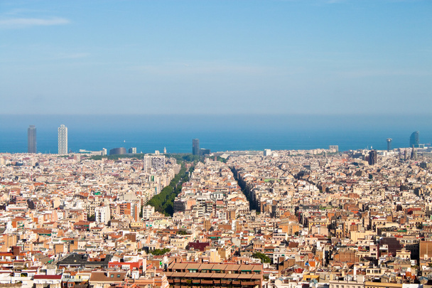pohled na Barcelonu a moře z park guell - Fotografie, Obrázek