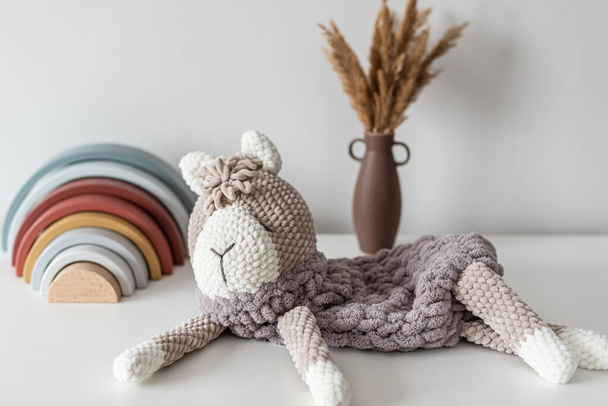 Пижамная сумка ручной работы, первый игрушечный лама, органайзер спальной одежды - Фото, изображение