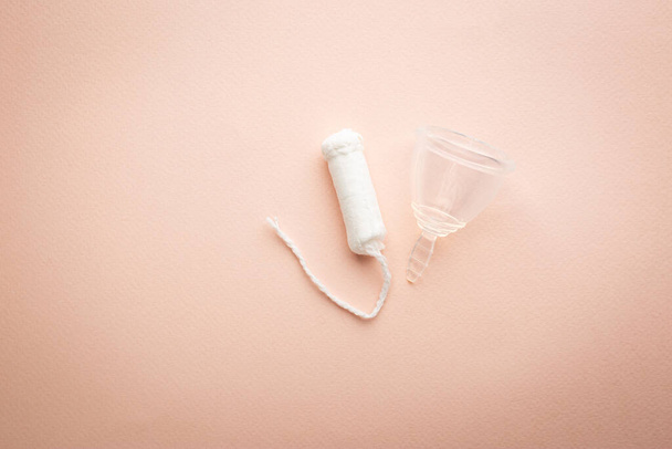Menstrual cup on pink - Foto, Imagen