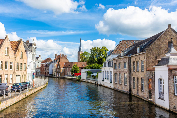 BRUGES, BELGIUM, 21 JULY 2020: Canal in the historic center - Valokuva, kuva