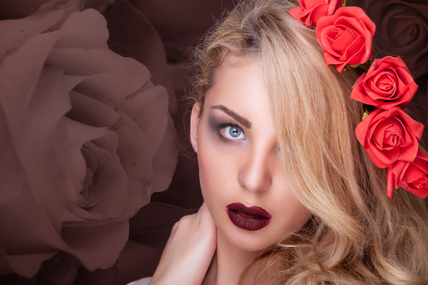 Sensual woman with flower abstract background - Foto, imagen