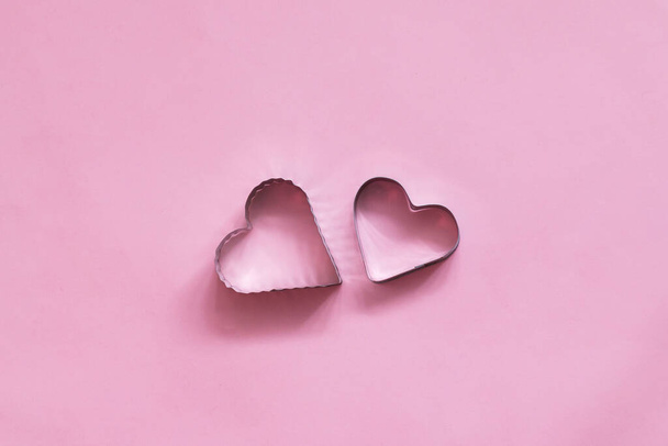 heart shapes on pink background, empty space for text, greeting card template - Fotografie, Obrázek