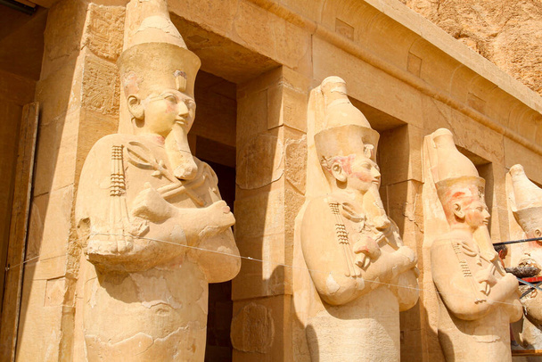 Sculptures of queen Hatshepsut at her temple in the valley of the kings, Egypt - Photo, Image