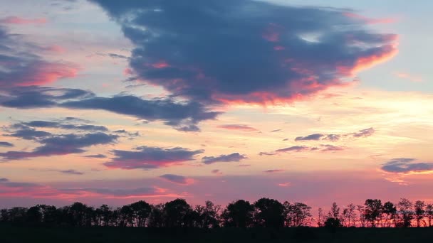 Céu do pôr do sol
 - Filmagem, Vídeo