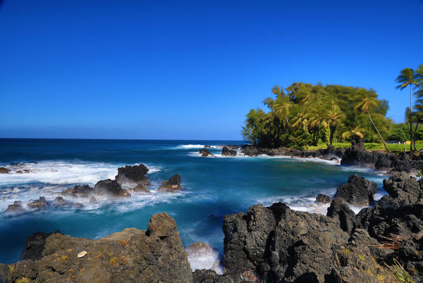 Χαβάη, παραλία, ωκεανός, ανατολή, ηλιοβασίλεμα, καταρράκτες, βουνά, ηφαίστεια, κύματα, βράχοι λάβας, δρόμος προς το hana, ανατολή του φεγγαριού, overvatory, φοίνικες - Φωτογραφία, εικόνα