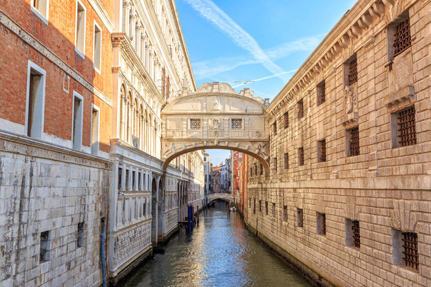Venecia, Italia. Puente de los Suspiros (Ponte dei Sospiri) canal rio del Palazzo - Foto, Imagen