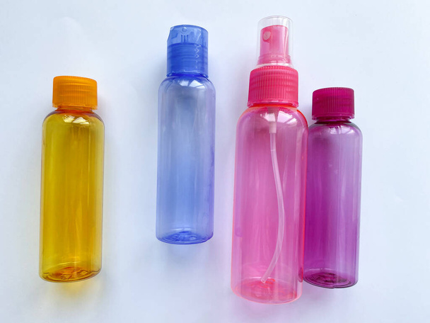 Colorful plastic travel bottles - Valokuva, kuva