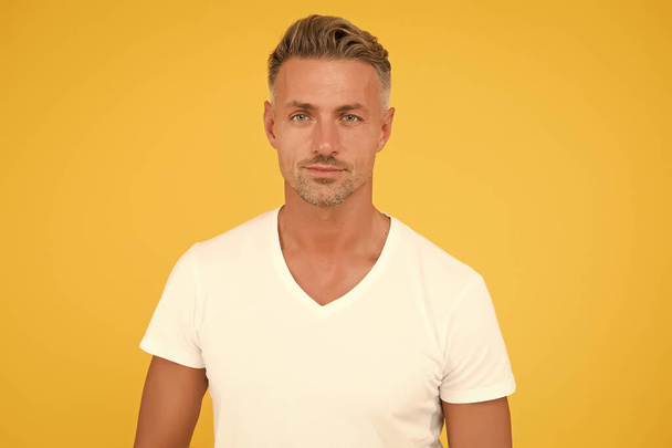 Reference beauty. Grizzle hair. Deal with gray roots. Man attractive well groomed facial hair. Barbershop salon. Barber and hairdresser. Man mature good looking model copy space. Hair styling - Foto, Bild