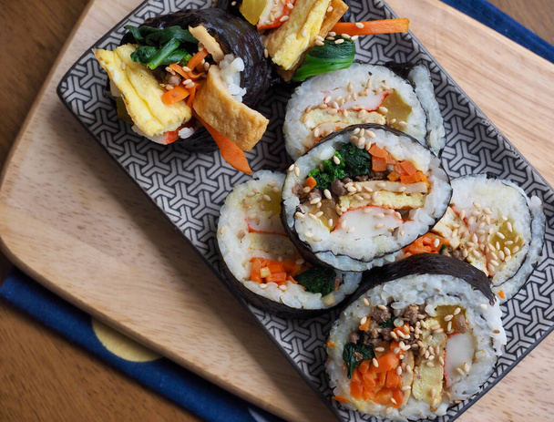 kimbap alimentaire traditionnel coréen, cuisine - Photo, image