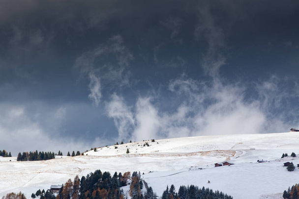snowy early winter landscape in Alpe di Siusi.  Dolomites,  Italy - winter holidays destination  - Foto, Imagen