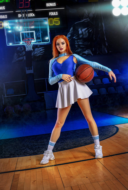 Sexy cheerleader girl posing opposite the basketball backboard with info and game score. Poster hi-end retouch - Foto, Imagen