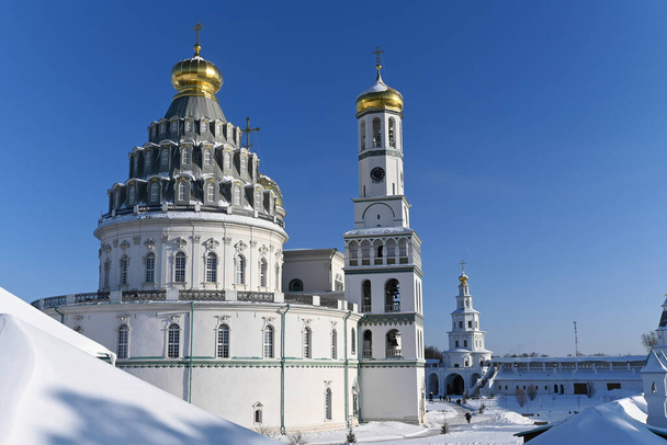 New Jerusalem Monastery. Frosty sunny day in January. Russian Orthodox monastery in the city of Istra near Moscow. - Foto, afbeelding