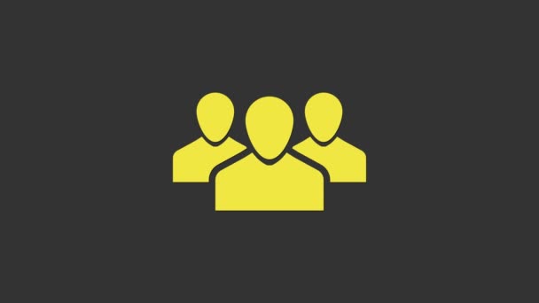 Иконка группы желтых пользователей выделена на сером фоне. Икона группы людей. Символ бизнес-аватара - иконка профиля пользователя. Видеографическая анимация 4K - Кадры, видео