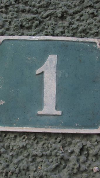 Symbol für die Zahl eins oder die erste, eine arabische Zahl - Foto, Bild