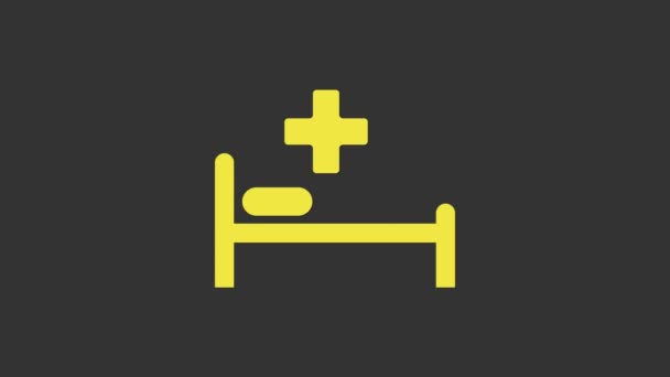 Желтая больничная кровать с медицинским символом Чрезвычайного положения - иконка "Звезда Жизни" изолирована на сером фоне. Видеографическая анимация 4K - Кадры, видео