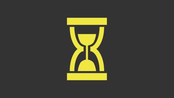 Yellow Old hourglass with flowing sand icon isolated on grey background. Sand clock sign. Business and time management concept. 4K Video motion graphic animation - Footage, Video