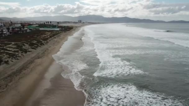 Kum tepecikli sörfün en üst görünümü - Video, Çekim