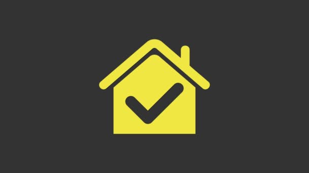 Gelbes Haus mit Häkchen auf grauem Hintergrund. Immobilienagentur oder Ferienhausstadt Eliteklasse. 4K Video Motion Grafik Animation - Filmmaterial, Video