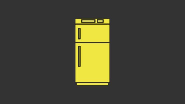 Žlutá ikona lednice izolované na šedém pozadí. Lednice s mrazákem. Domácí technika a spotřebiče. Grafická animace pohybu videa 4K - Záběry, video