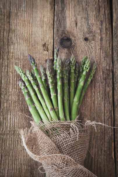 Fresh asparagus - Fotoğraf, Görsel