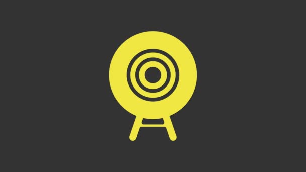 Gelbes Sport-Symbol Target isoliert auf grauem Hintergrund. Saubere Scheibe mit Zahlen für Schießstand oder Schießen. 4K Video Motion Grafik Animation - Filmmaterial, Video