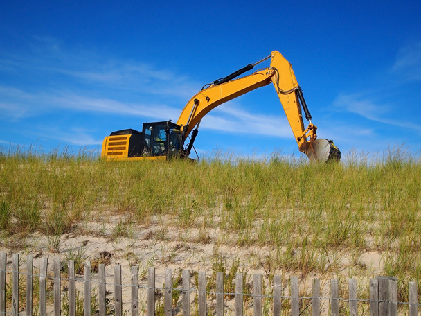 Bulldozer dans la dune de sable
 - Photo, image